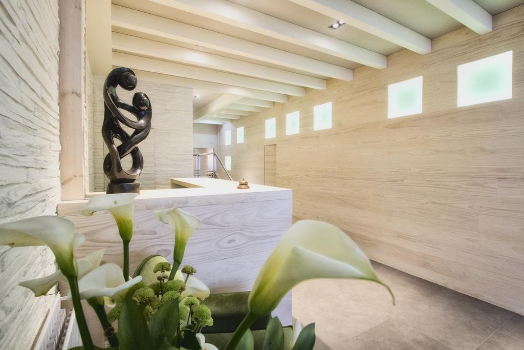 Onís Hotel Los Lagos Nature מראה פנימי תמונה